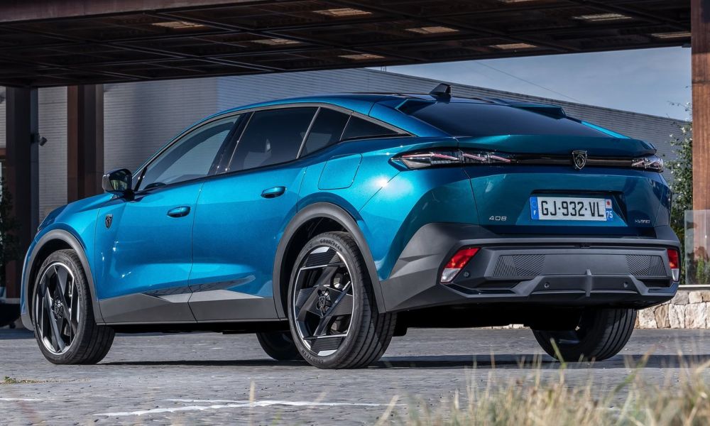 New Peugeot 408 Plug-in Hybrid GT