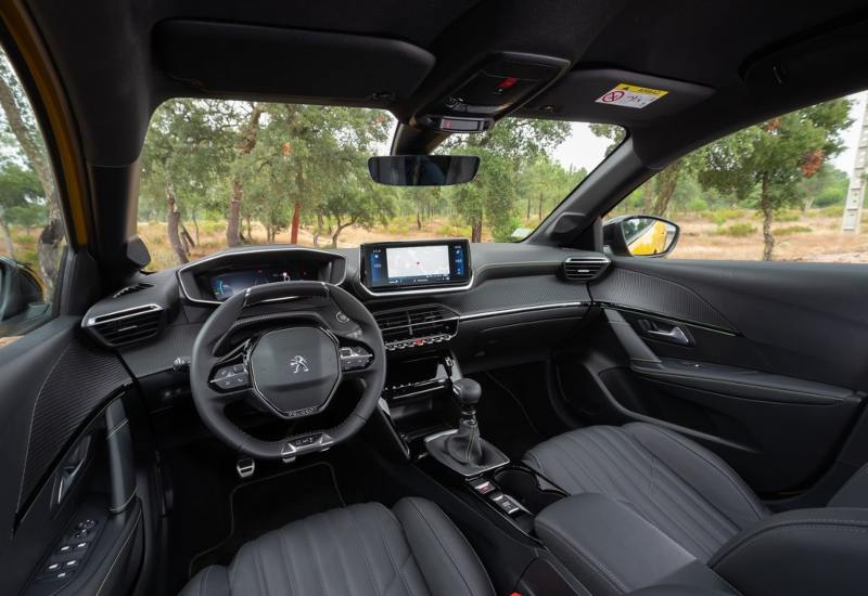 Used Peugeot 208 Interior