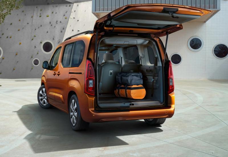 Vauxhall Combo Life Electric 7-seater on Motability