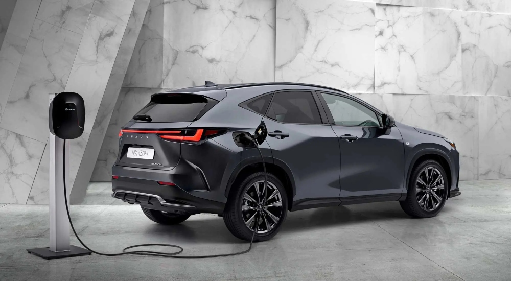 New Lexus NX Plug-in Hybrid Performance