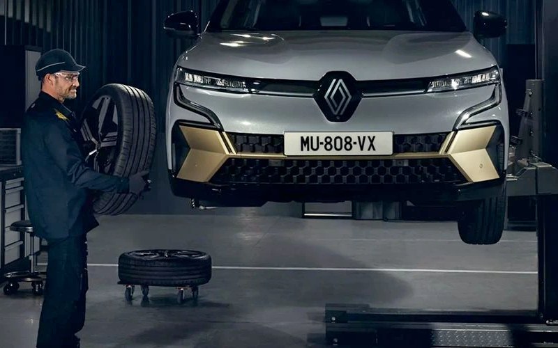 Renault Servicing