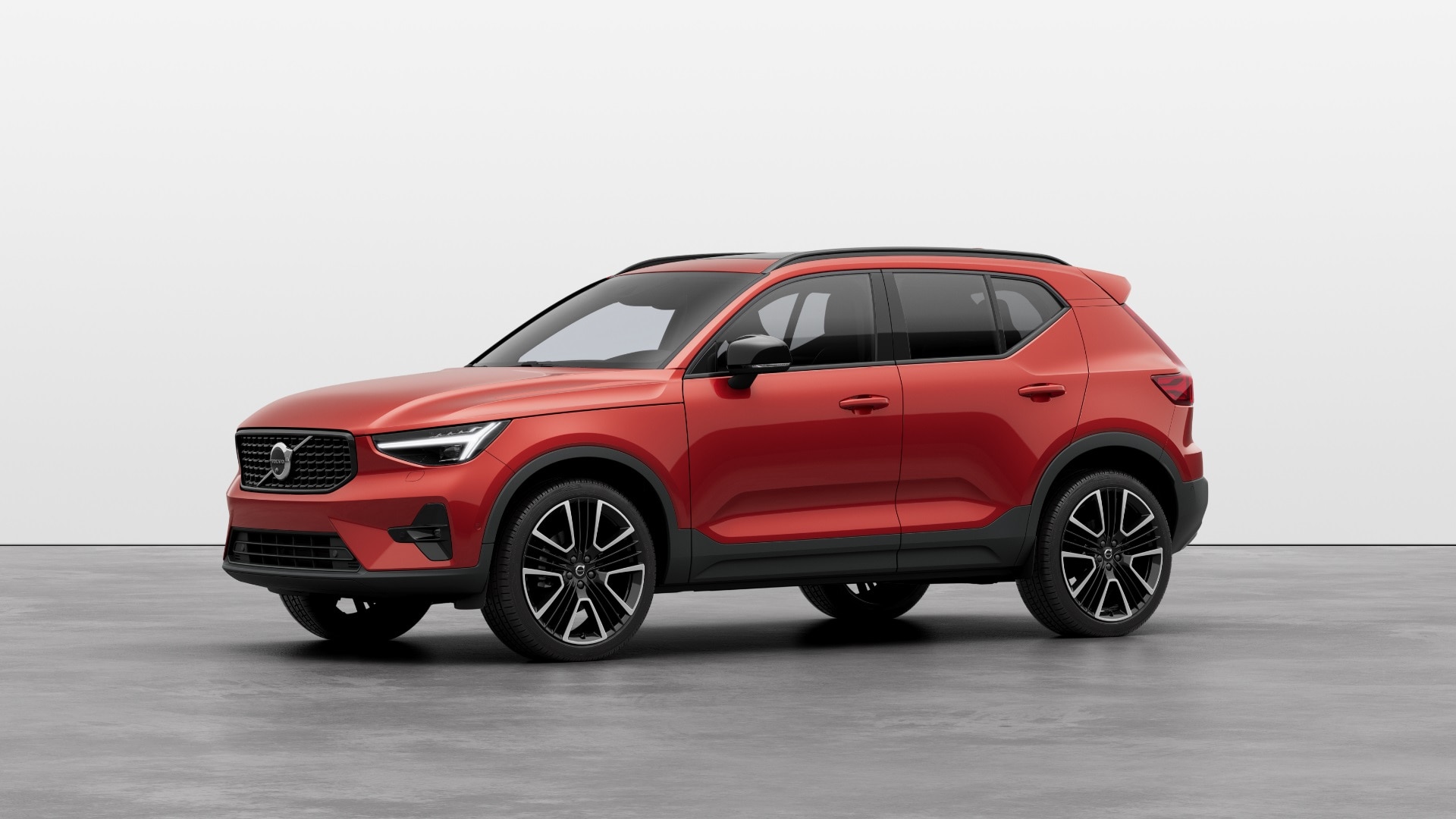 Volvo XC40 2.0 B3P Ultra Dark 5dr Auto Image 1