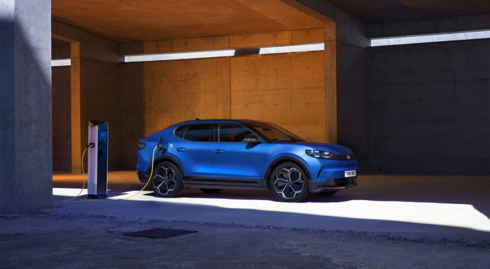 All-Electric Ford Capri Design