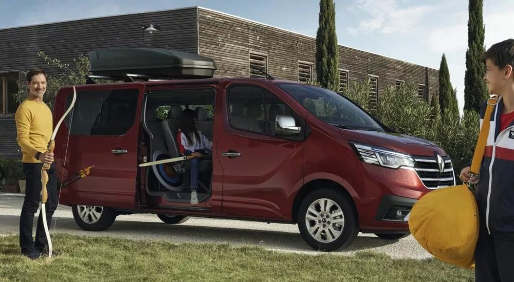 New Renault Trafic Passenger