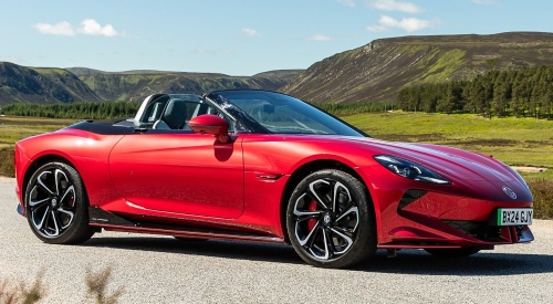 New MG Cyberster Roadster