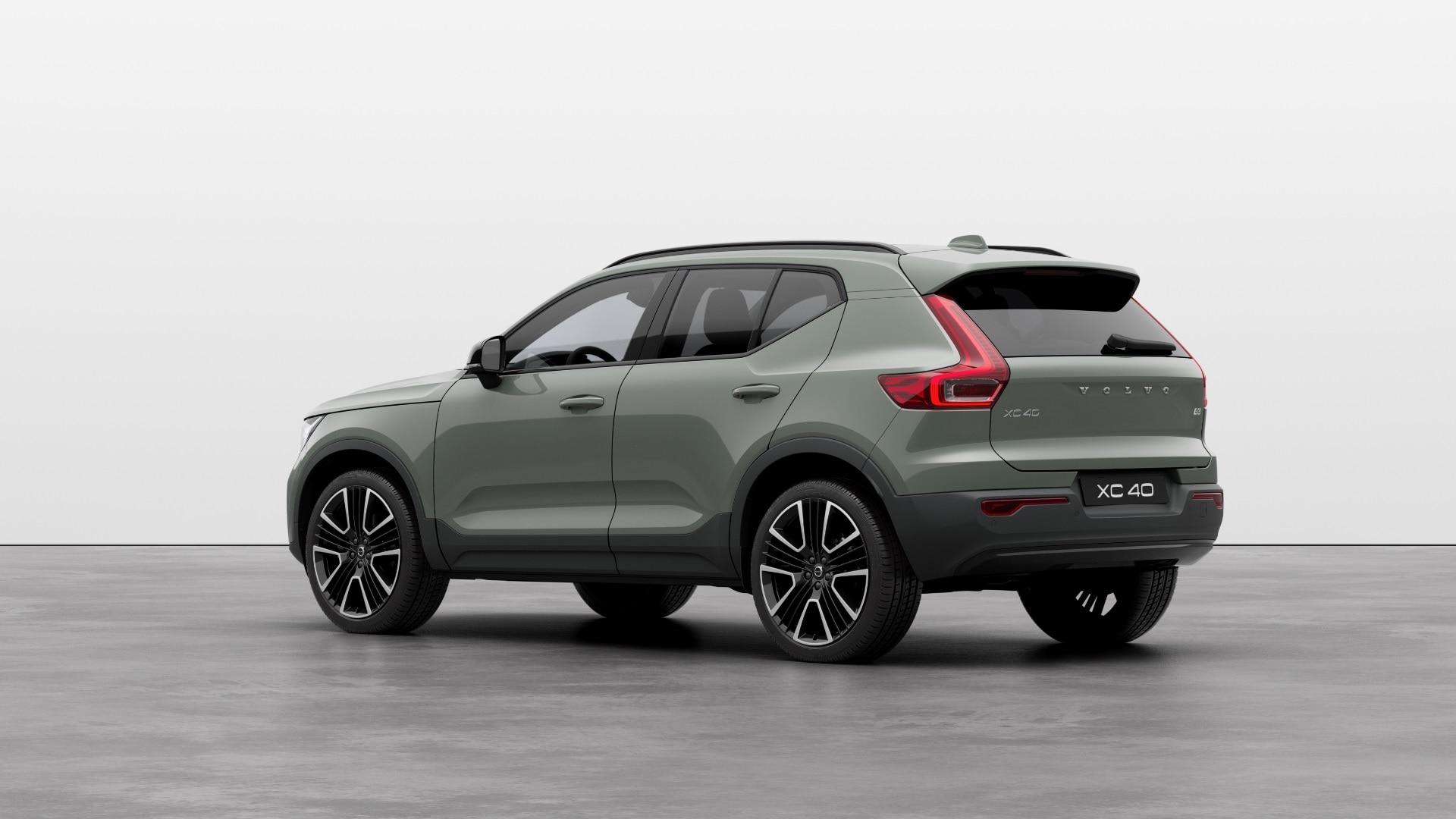 Volvo XC40 2.0 B3P Ultra Dark 5dr Auto Image 3