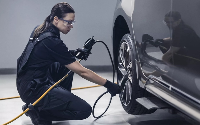 Toyota Service and MOT