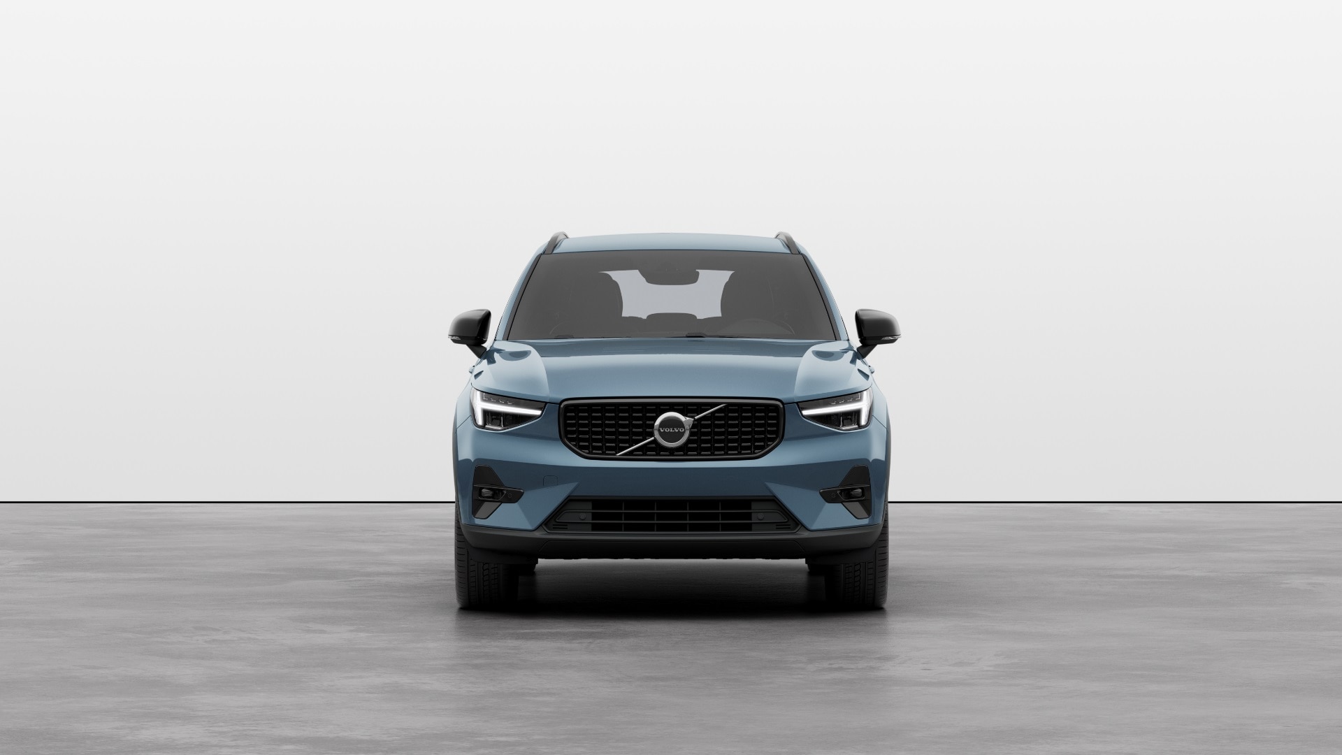 Volvo XC40 2.0 B4P Plus Dark 5dr Auto Image 2