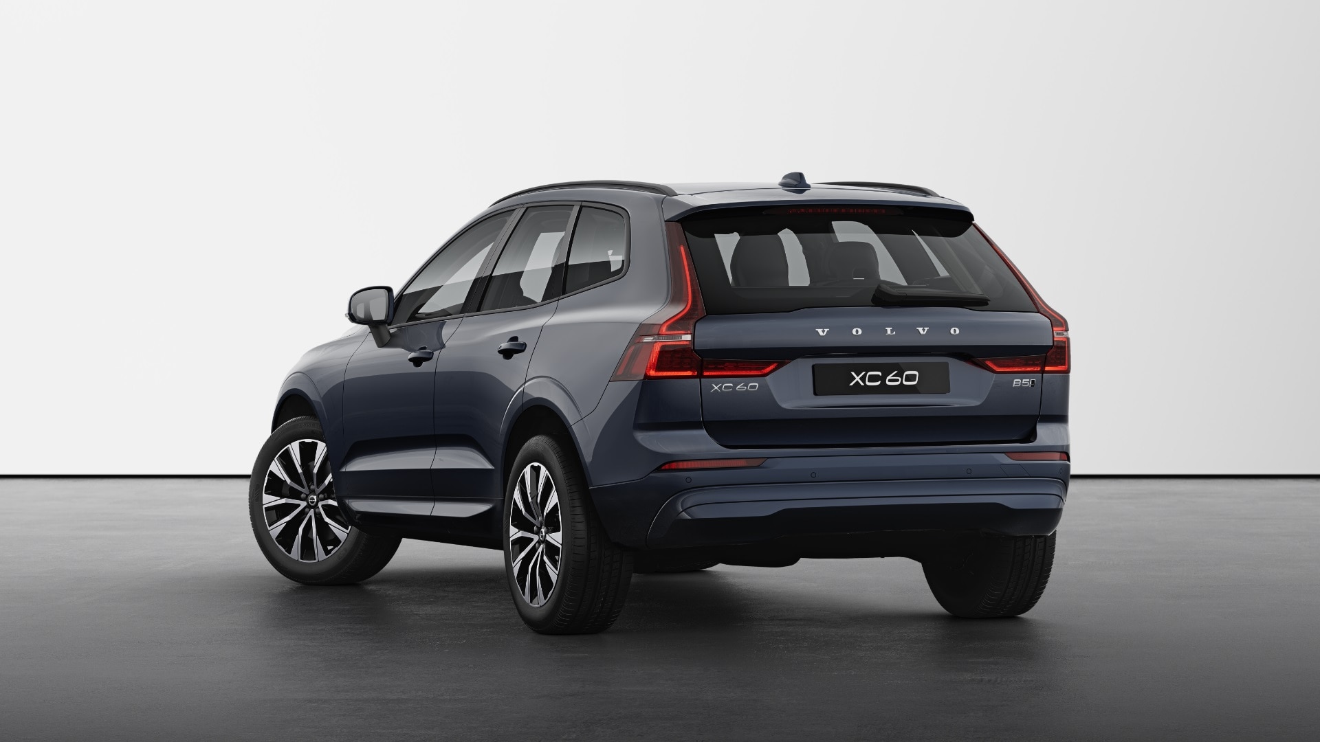 Volvo XC60 2.0 B5P Core 5dr AWD Geartronic Image 3