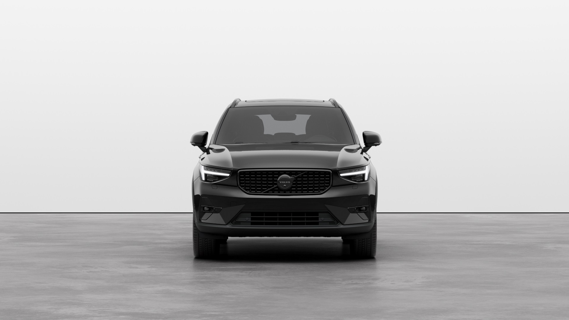 Volvo XC40 2.0 B4P Ultra Black Edition 5dr Auto Image 2