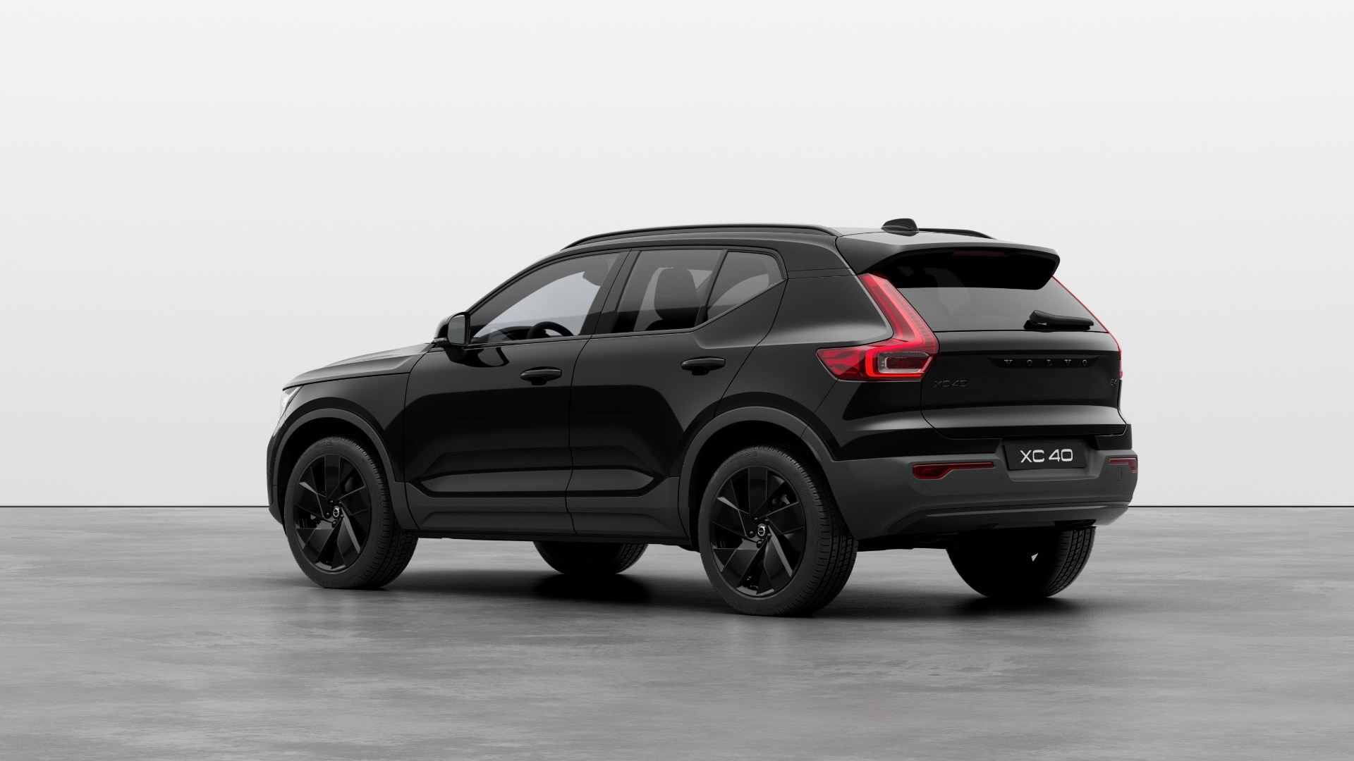 Volvo XC40 2.0 B4P Ultra Black Edition 5dr Auto Image 3