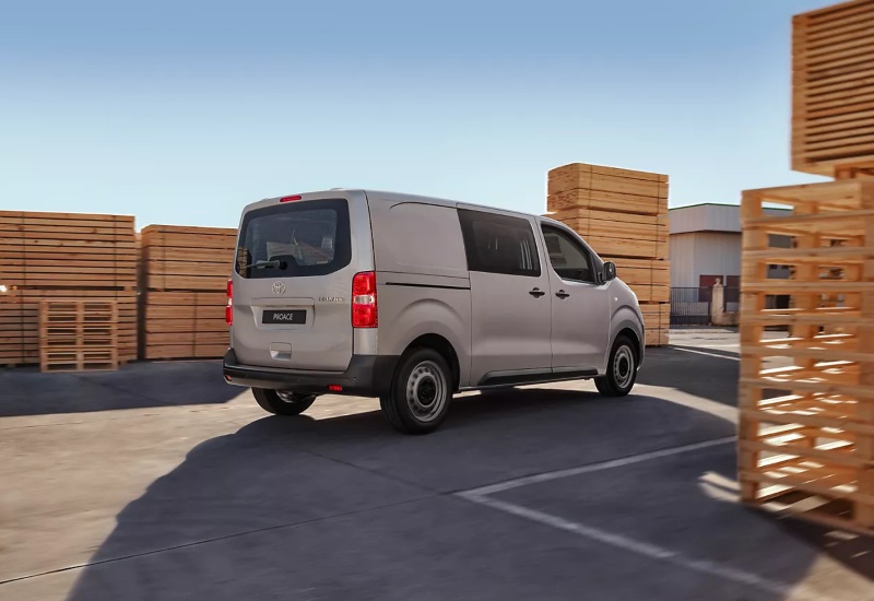 Second-Hand Toyota Vans for Sale