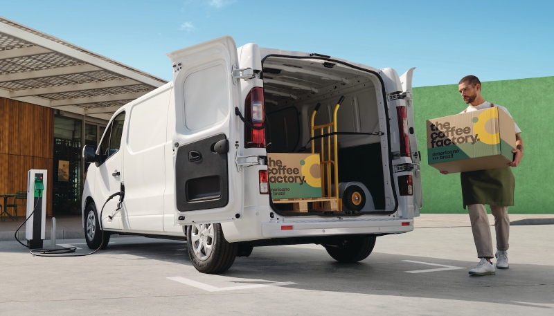Used Renault Commercial Vans - Trafic E-Tech