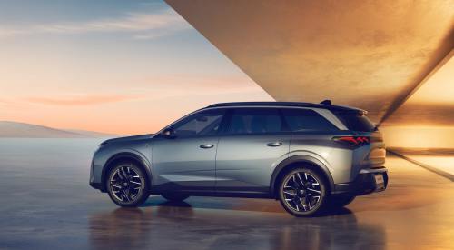New Peugeot 5008 Hybrid