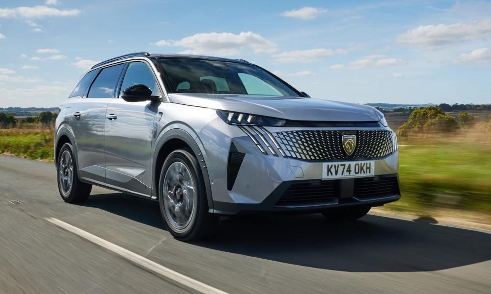 New Peugeot 5008 Hybrid Automatic
