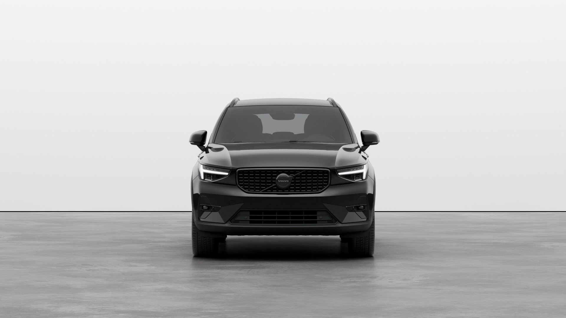 Volvo XC40 2.0 B3P Plus Black Edition 5dr Auto Image 2