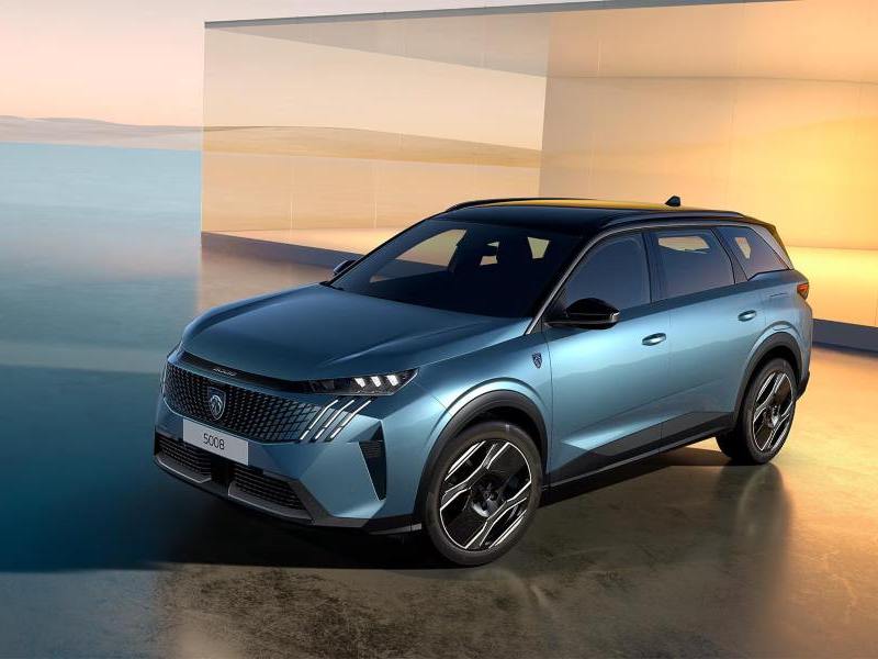 New Peugeot 5008 Plug-in Hybrid Motability