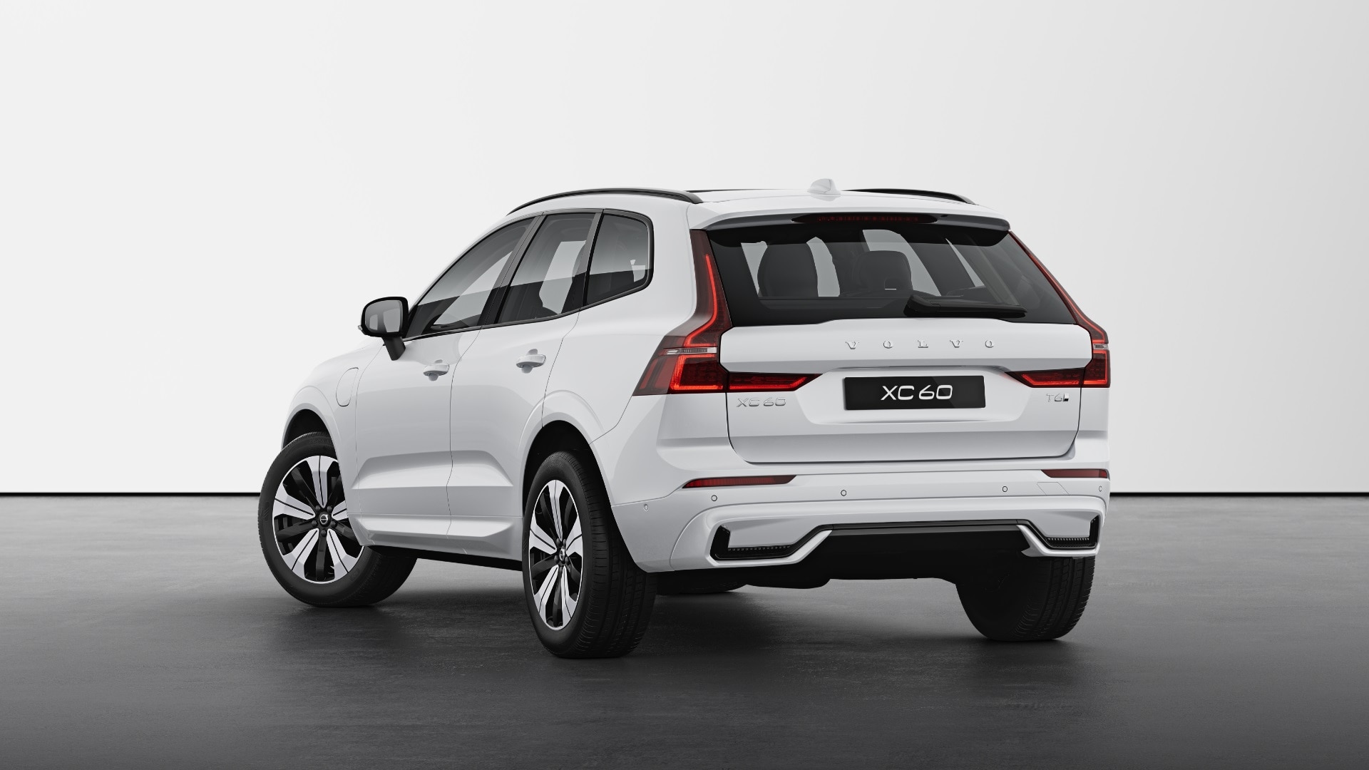 Volvo XC60 Plug-In Hybrid 2.0 T6 [350] PHEV Plus Dark 5dr AWD Geartronic Image 3