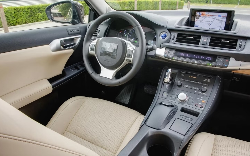 Used Lexus CT 200h Interior