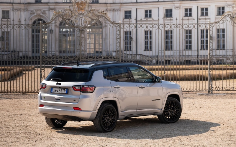 Used Jeep Compass e-Hybrid UK