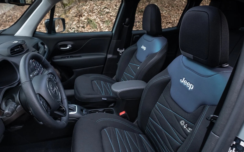 Used Jeep Compass e-Hybrid Interior