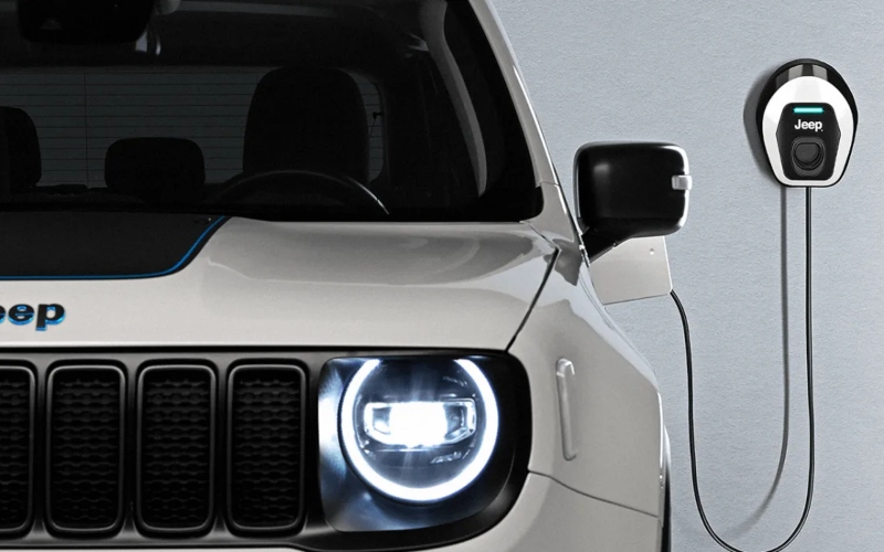 Used Jeep Renegade 4XE Deals