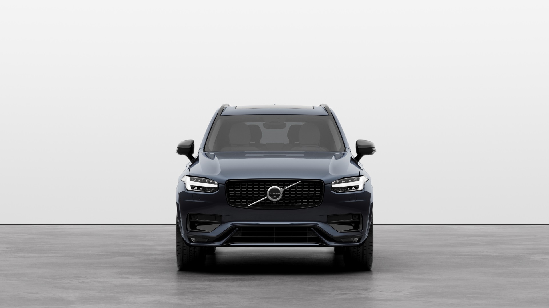 Volvo XC90 2.0 B5P Plus Dark 5dr AWD Geartronic Image 2