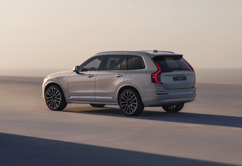 New Volvo XC90