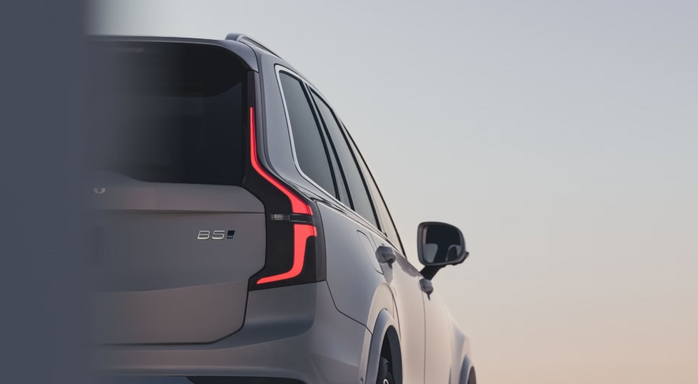 New Volvo XC90 Engines