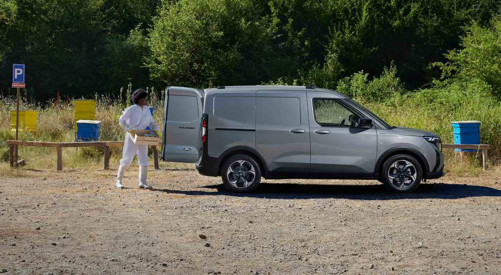 Ford Transit Courier Prices