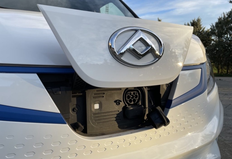 Used MAXUS eDELIVER 3 Charging