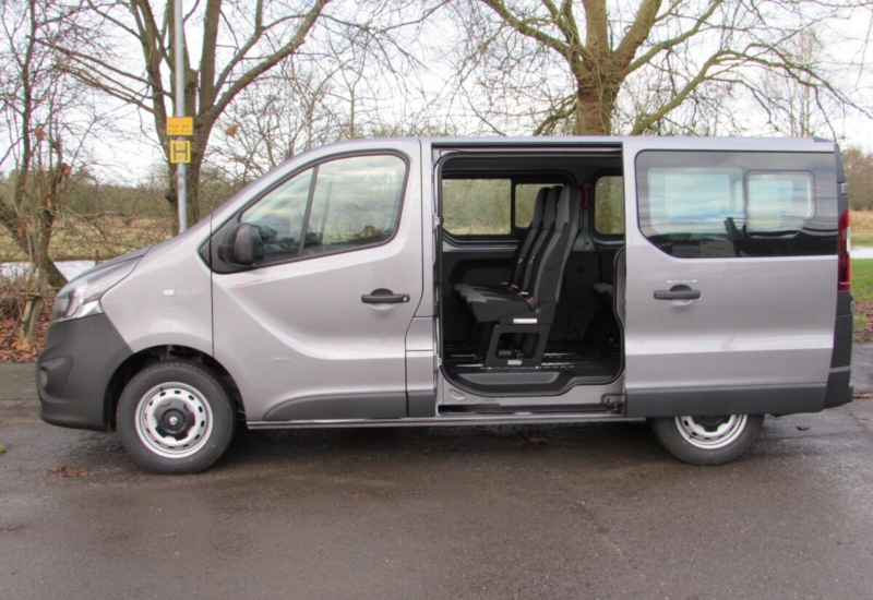 Used Nissan Primastar Crew Van for Sale