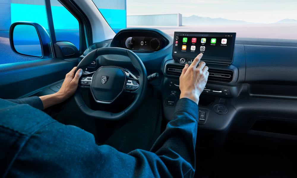 New Peugeot Expert Interior
