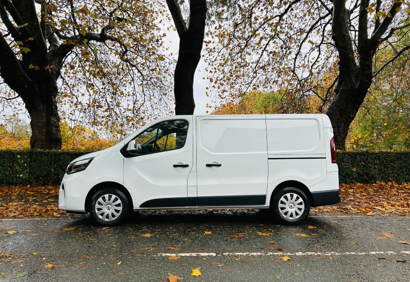 Buy New Nissan Primastar Vans
