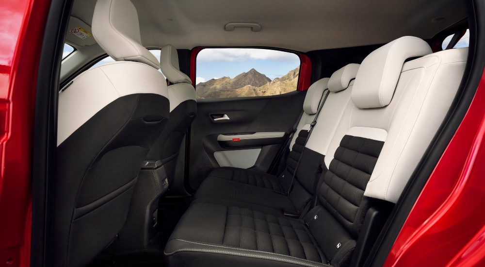 New Citroen e-C3 Aircross Seats