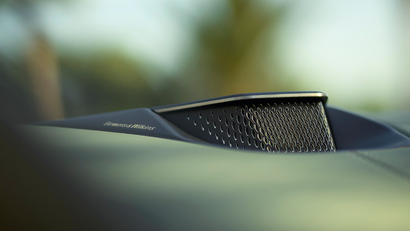AMPLIFIED AUDIO