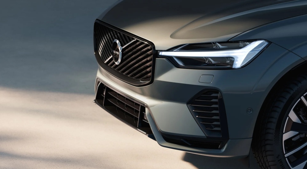 New Volvo XC60 Plug-In Hybrid Price