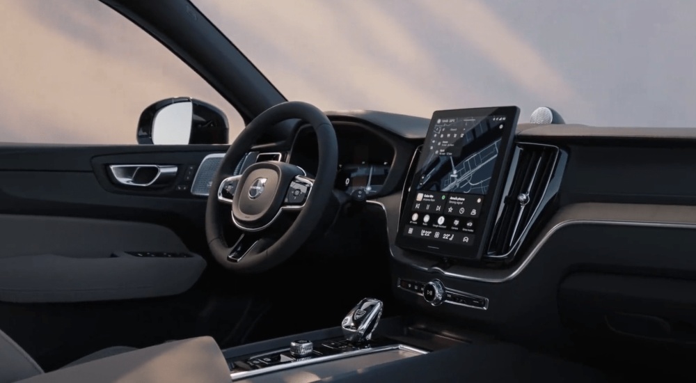 New Volvo XC60 Plug-In Hybrid Interior