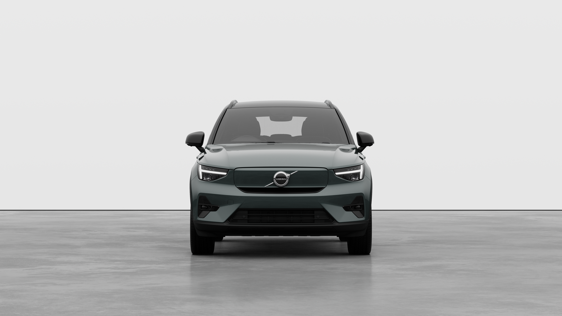 Volvo EX40 185kW Extended Range Plus 82kWh 5dr Auto Image 2