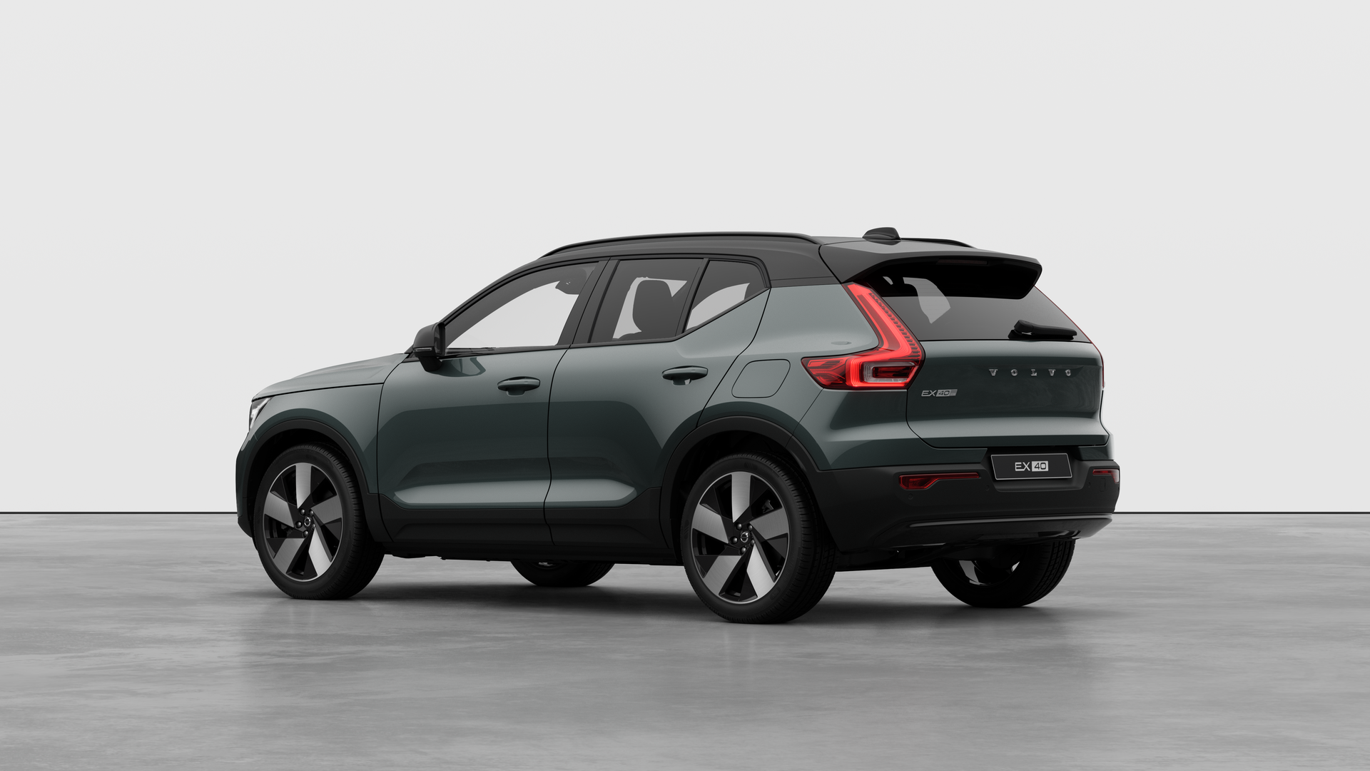 Volvo EX40 185kW Extended Range Plus 82kWh 5dr Auto Image 3