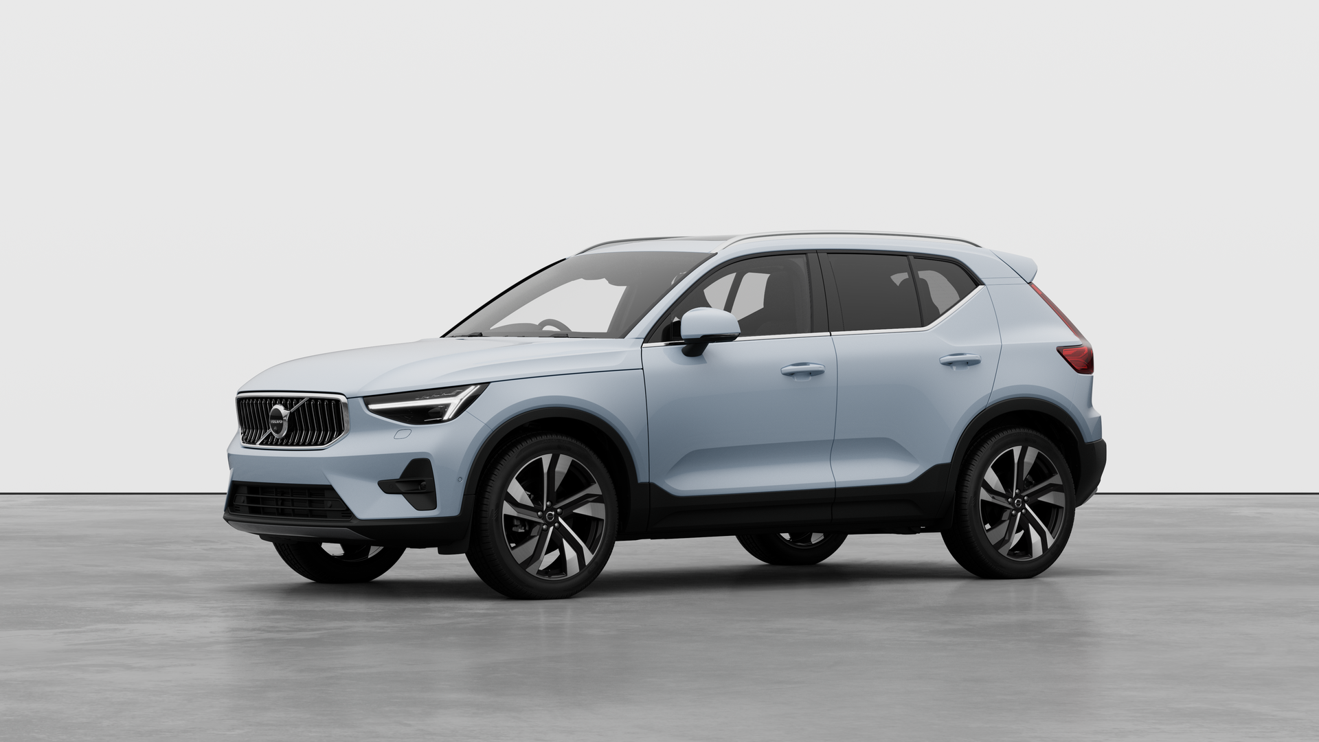 Volvo XC40 2.0 B4P Ultra Bright 5dr Auto Image 1