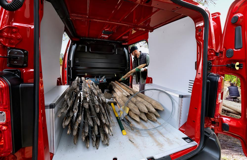 New Citroen e-Berlingo Cargo Space