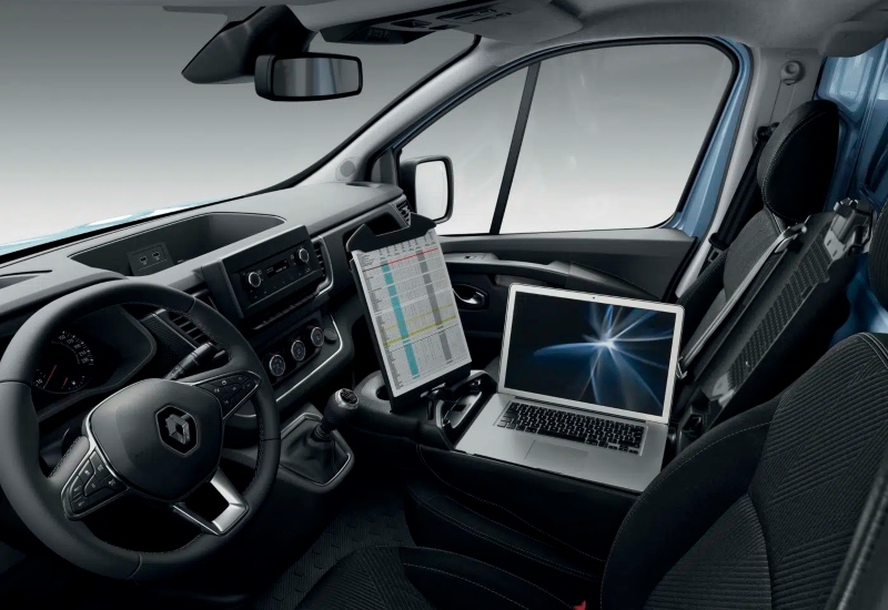 New Renault Trafic E-Tech Interior