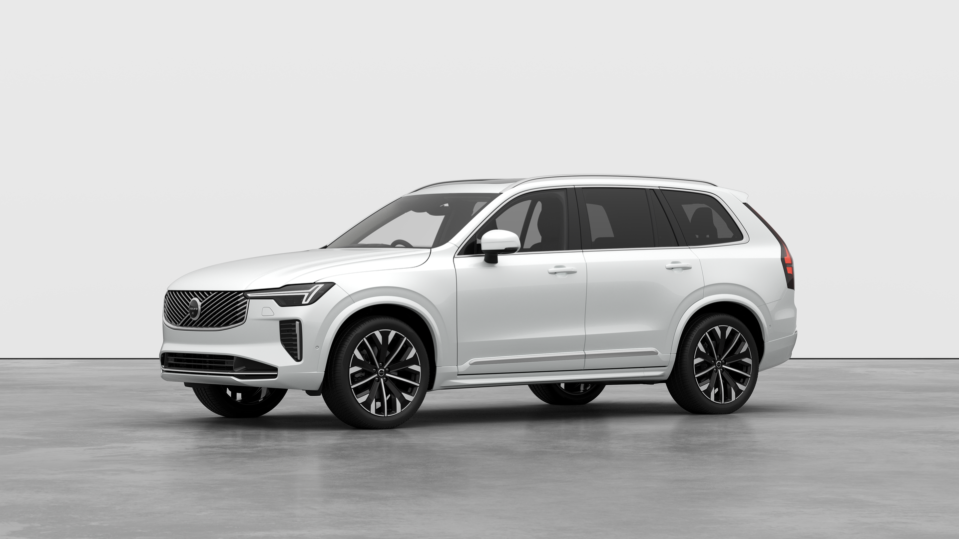 Volvo XC90 2.0 B5P Ultra Bright 5dr AWD Geartronic Image 1