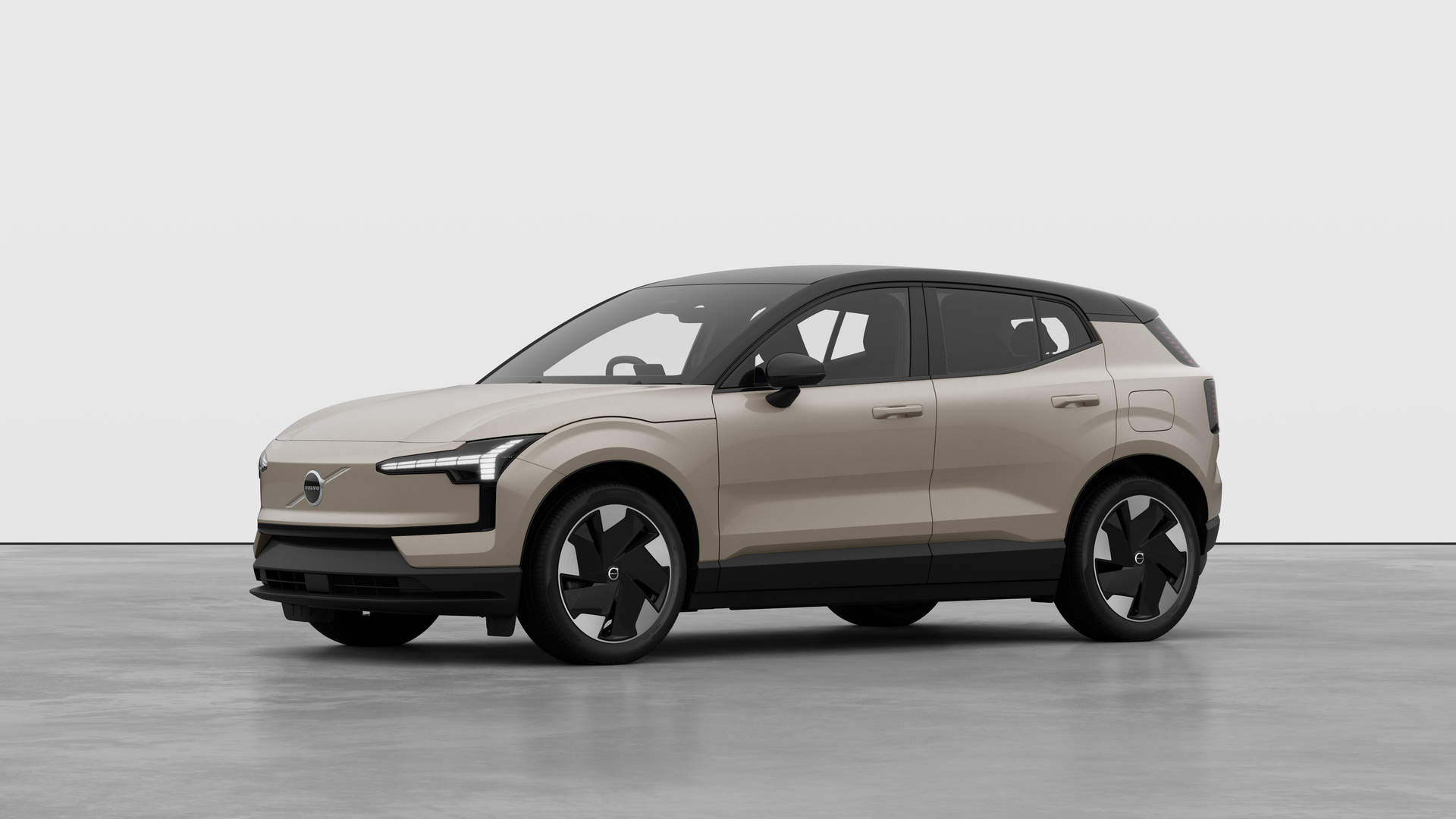 Volvo EX30 315kW Twin Motor Performance Plus 69kWh 5dr Auto Image 1