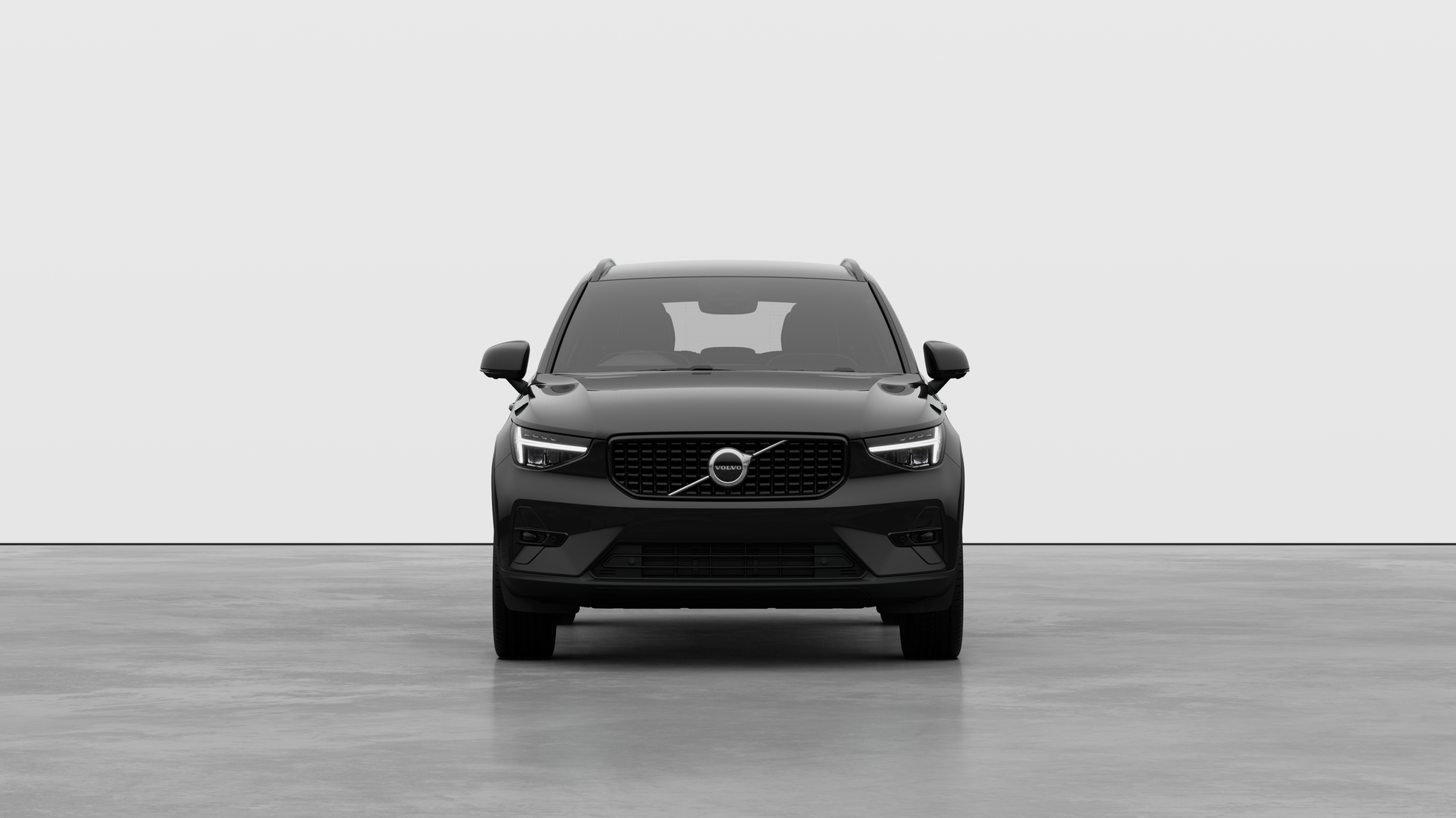 Volvo XC40 2.0 B3P Plus 5dr Auto Image 2