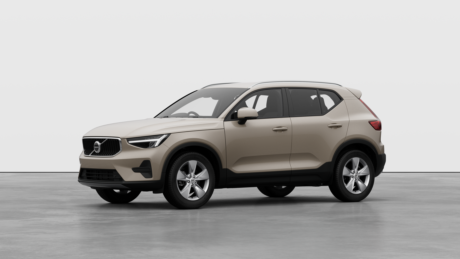 Volvo XC40 2.0 B3P Core 5dr Auto Image 1