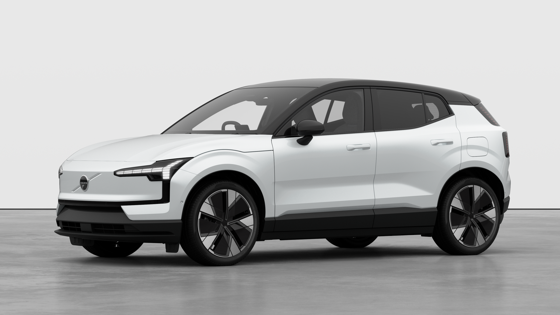 Volvo EX30 200kW SM Extended Range Ultra 69kWh 5dr Auto Image 1
