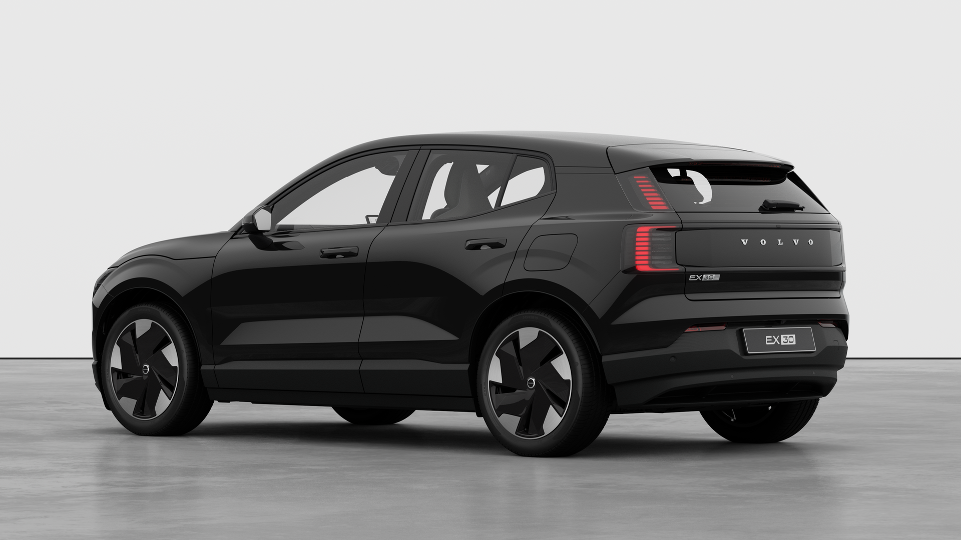 Volvo EX30 200kW SM Extended Range Plus 69kWh 5dr Auto Image 3