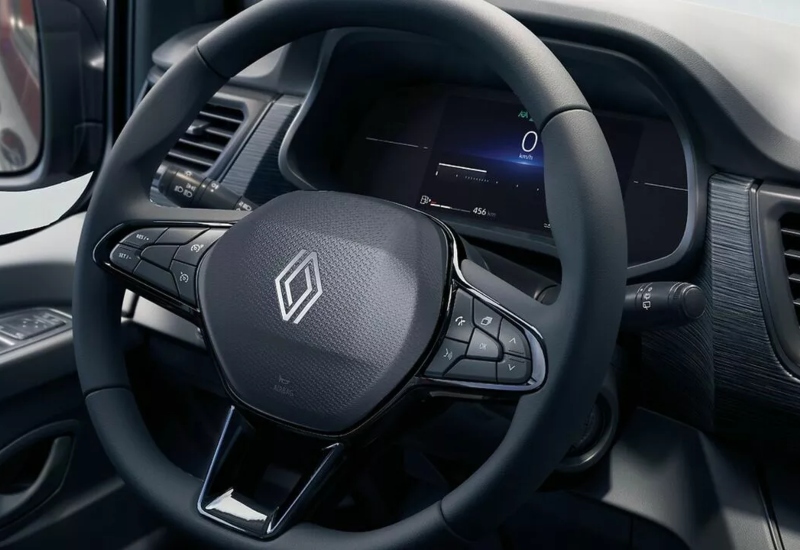 New Renault Trafic Passenger Safety